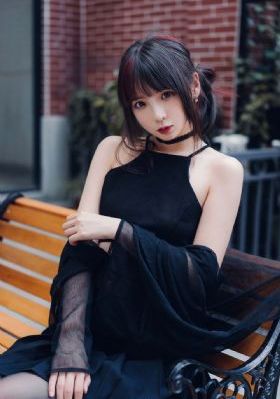 和门卫操逼小说_超清免费在线播放