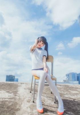中文字幕久久35一_BD英语完整视频观看